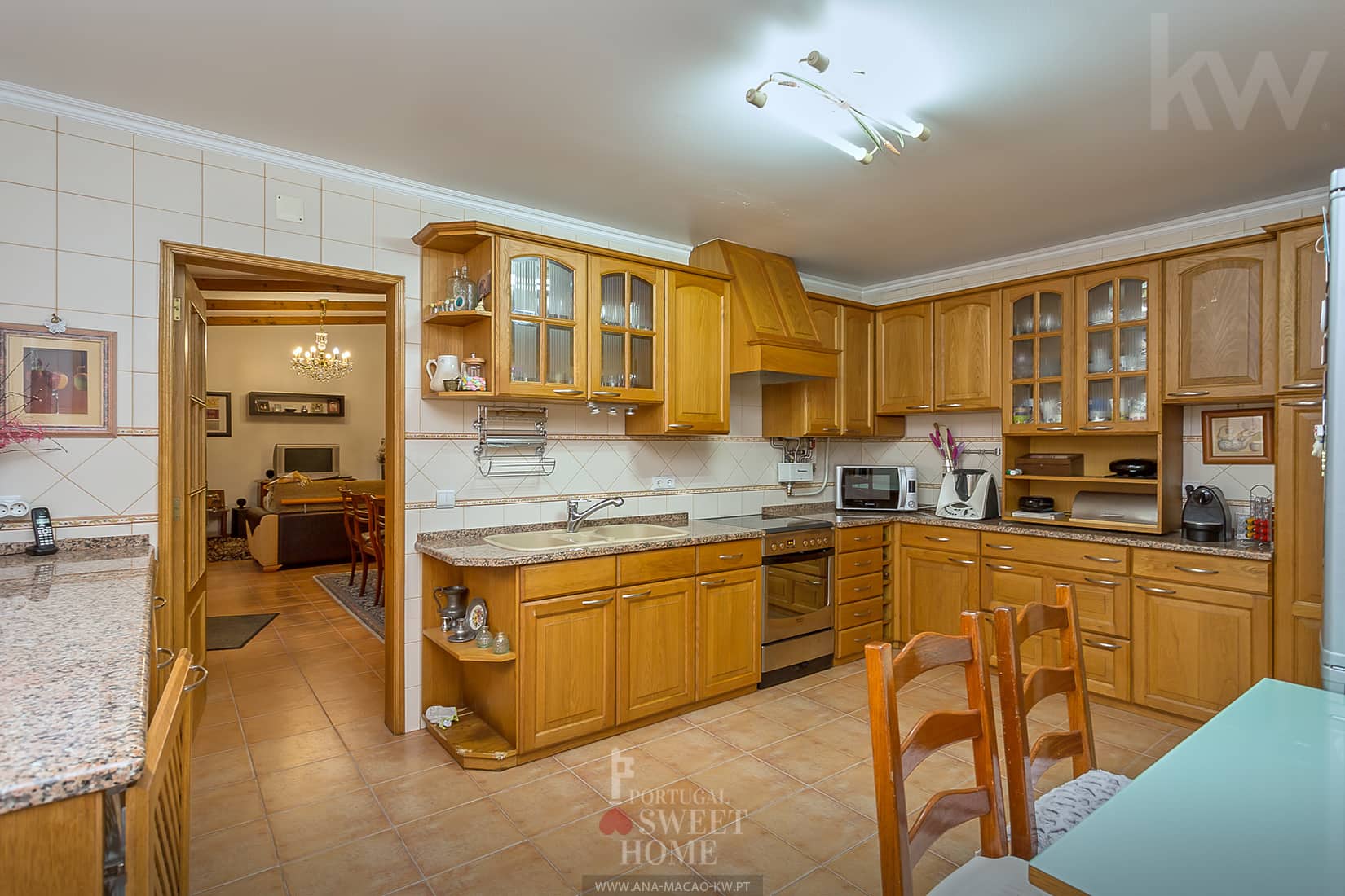 Fully equipped kitchen (17 m2)