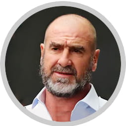 Eric Cantona vit avec sa famille dans une maison à Lisbonne, dans le quartier Príncipe Real