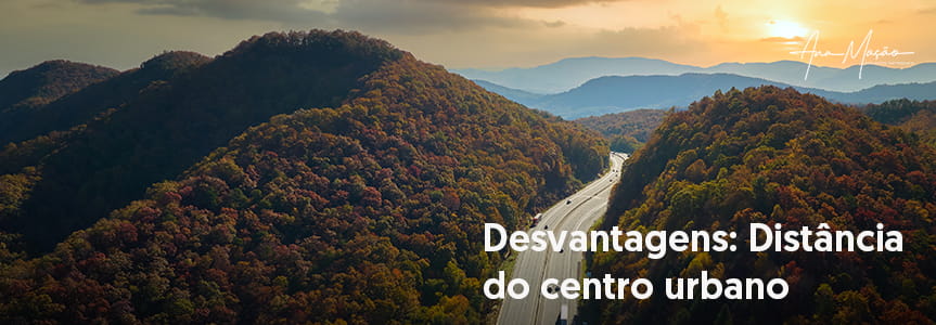 Centro ou Periferia? Desvantagem: Distância ao centro da cidade