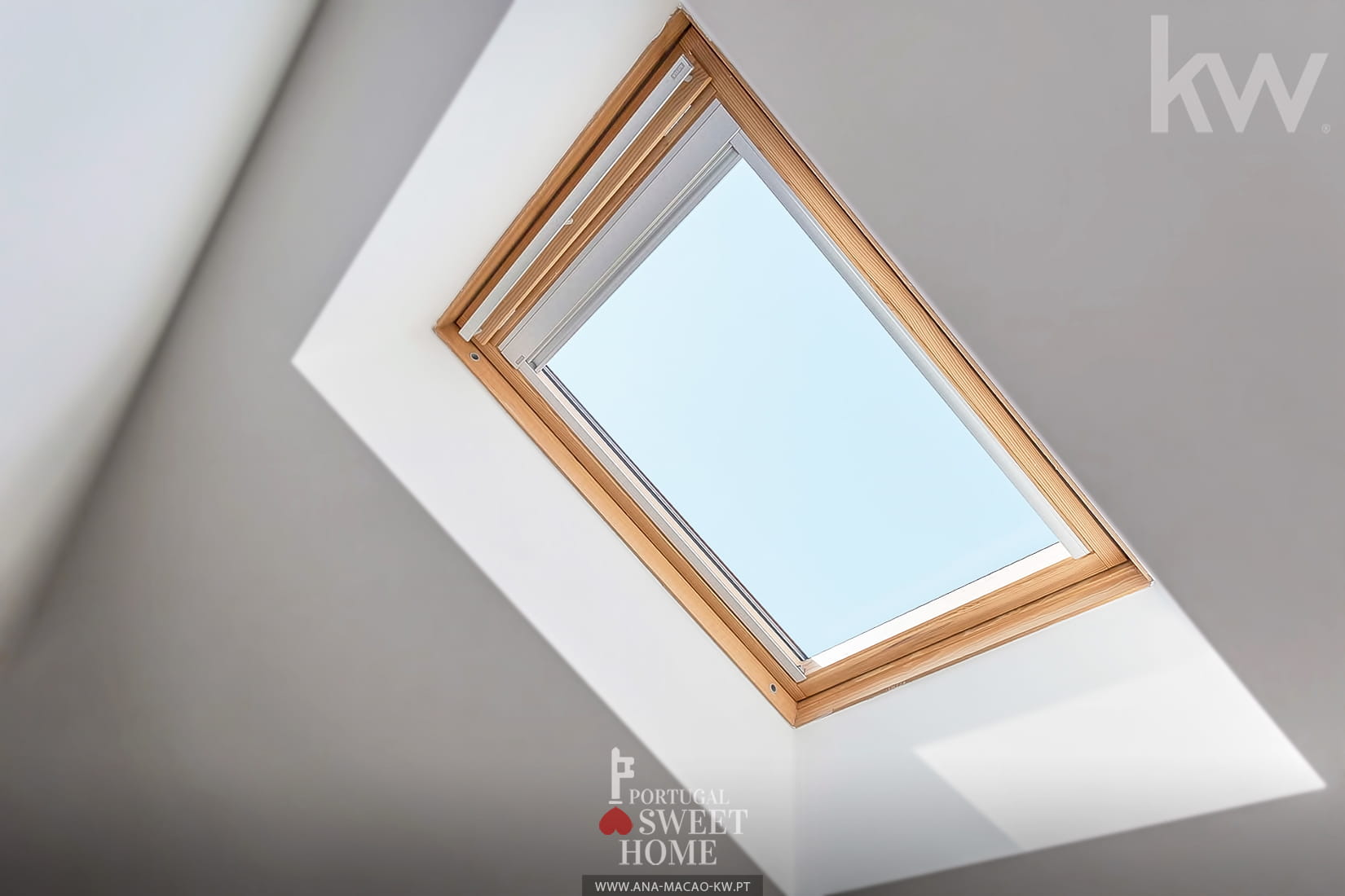 Velux windows with remote control