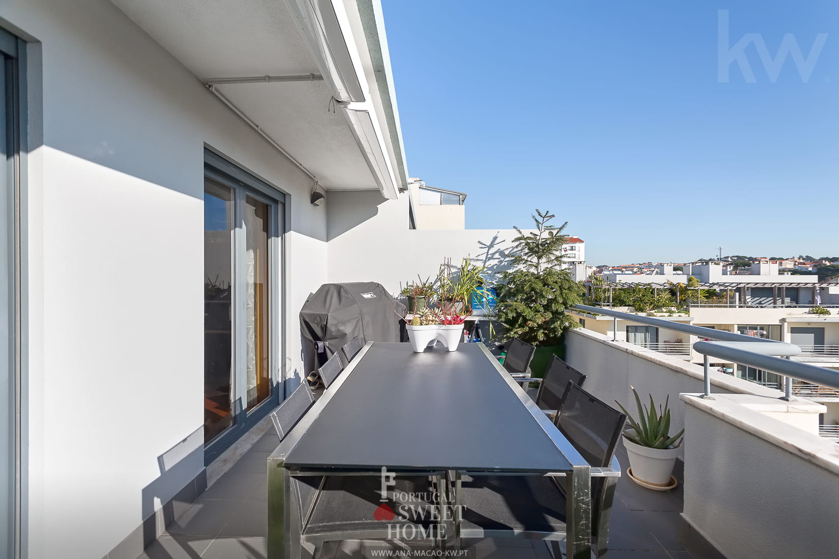 Large roof terrace (20.2 m²)
