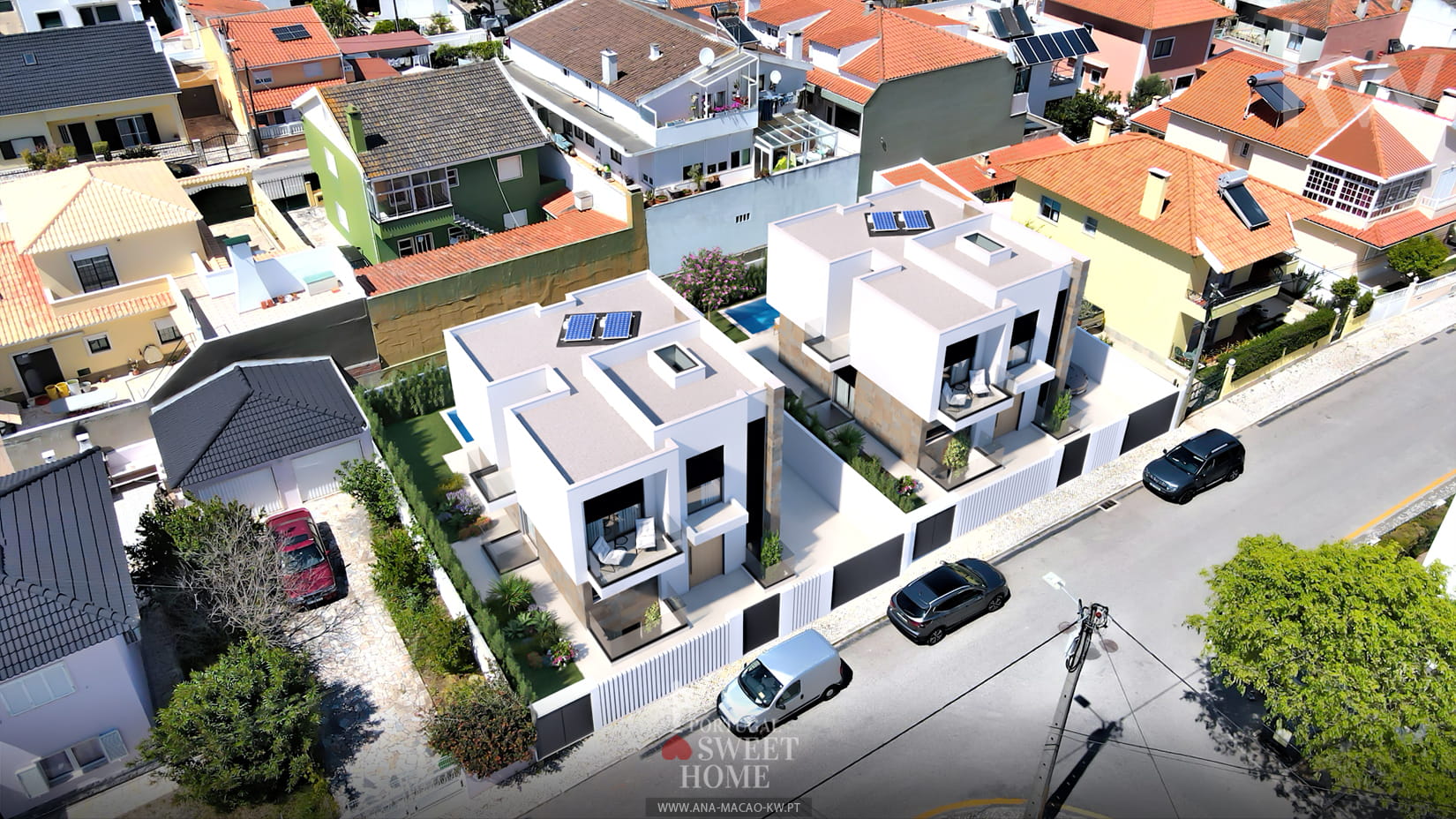 Vue aérienne des deux maisons en construction