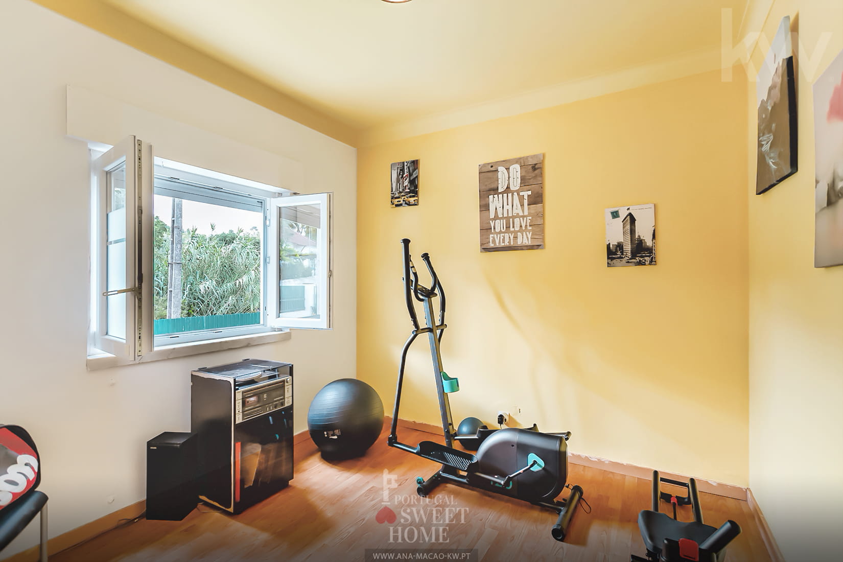 Room functioning as a gym