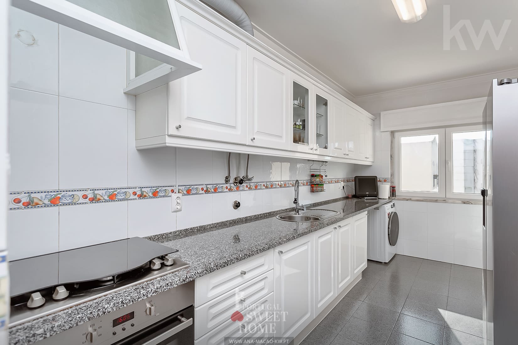 Fully equipped kitchen (12.84 m2)