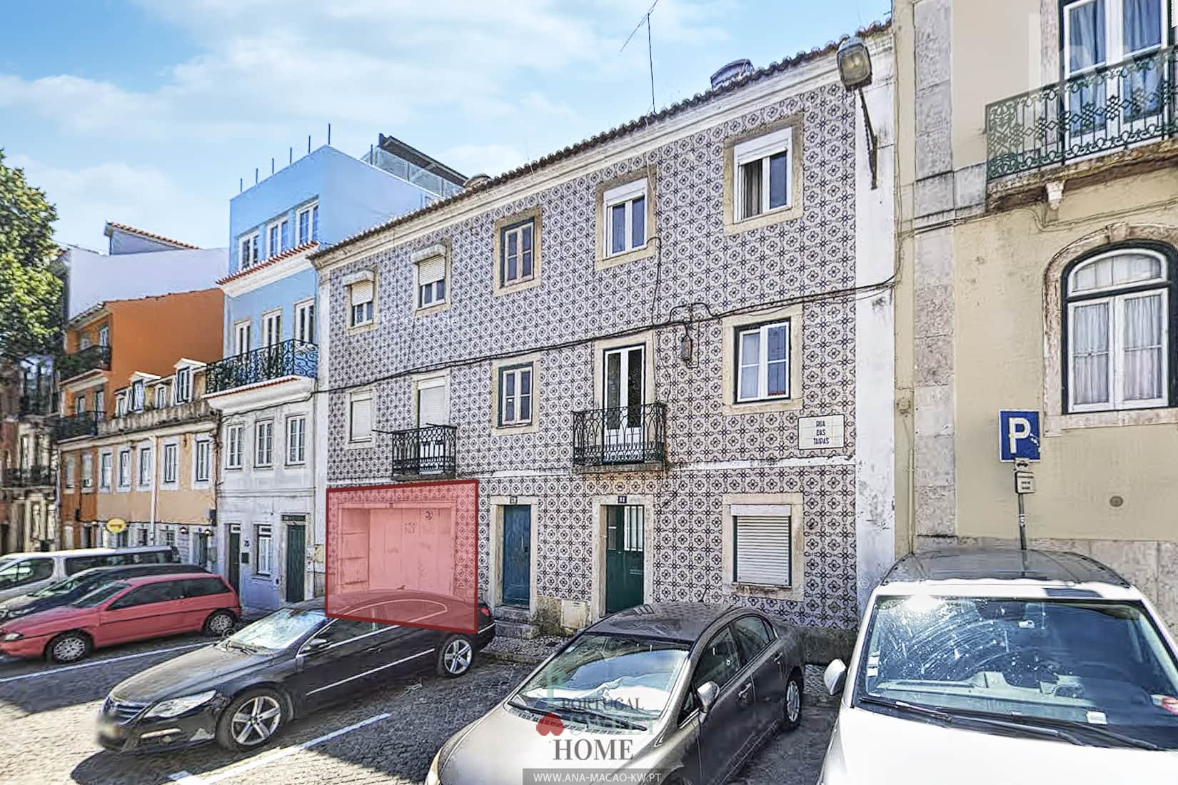 Rua das Taipas 77 et localisation de la propriété à rénover