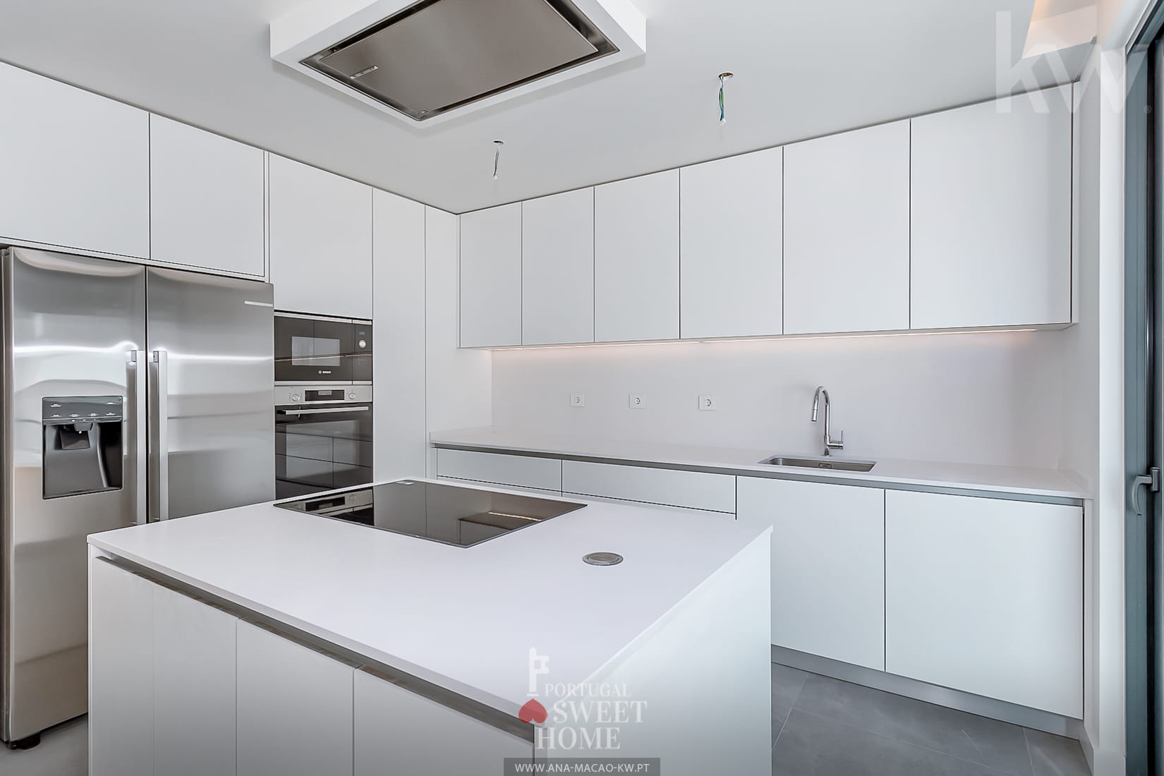 Cuisine (18 m2) entièrement équipée avec appareils Bosch