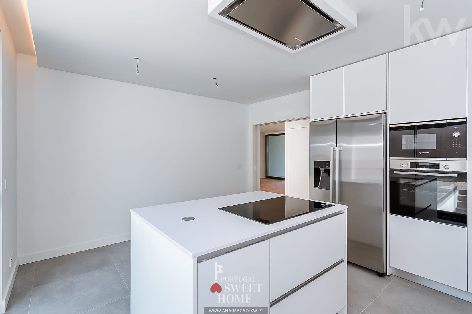 Cuisine (18 m2) entièrement équipée avec appareils Bosch