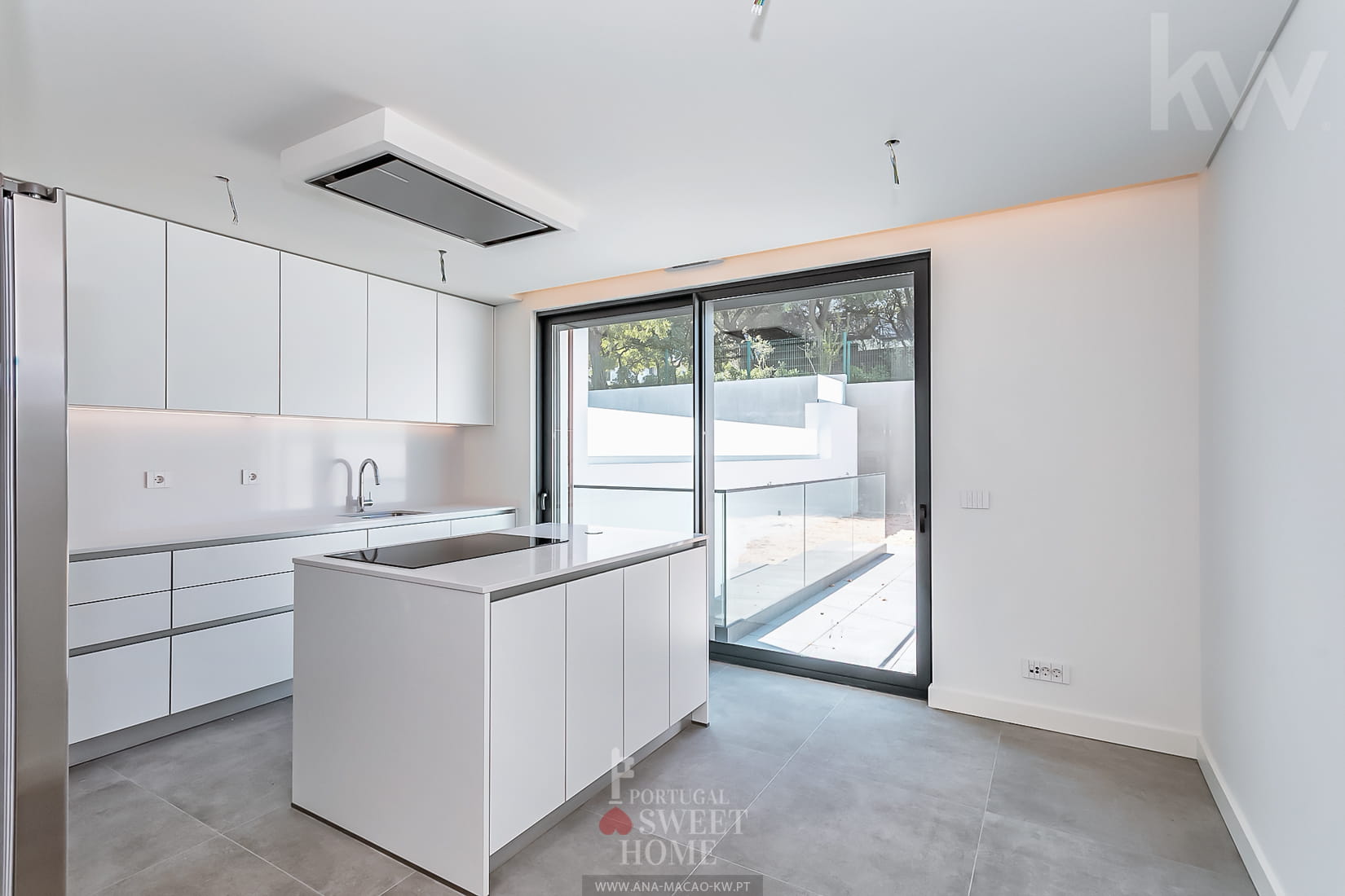 Cuisine (18 m2) entièrement équipée avec appareils Bosch