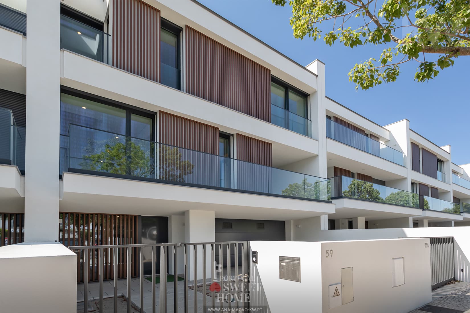 Vue extérieure de la maison de ville
