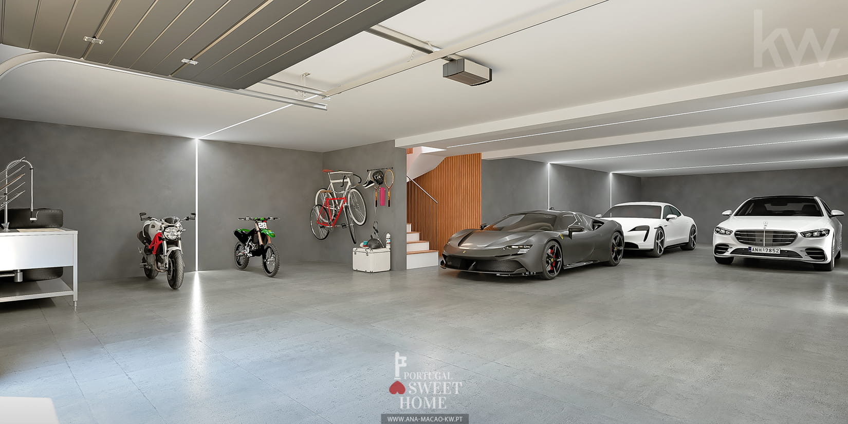 Garagem com espaço para 5 carros e arrumos