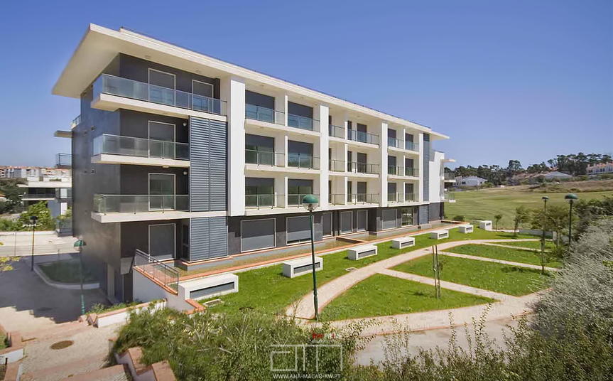 Oeiras Golf & Residence - Plot No. 7 - Building for construction of Apartments