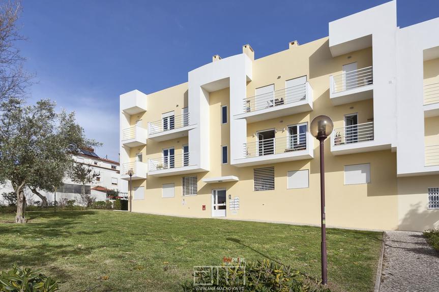 Oeiras-Vila Fria, appartement T2, équipé et meublé, avec vue