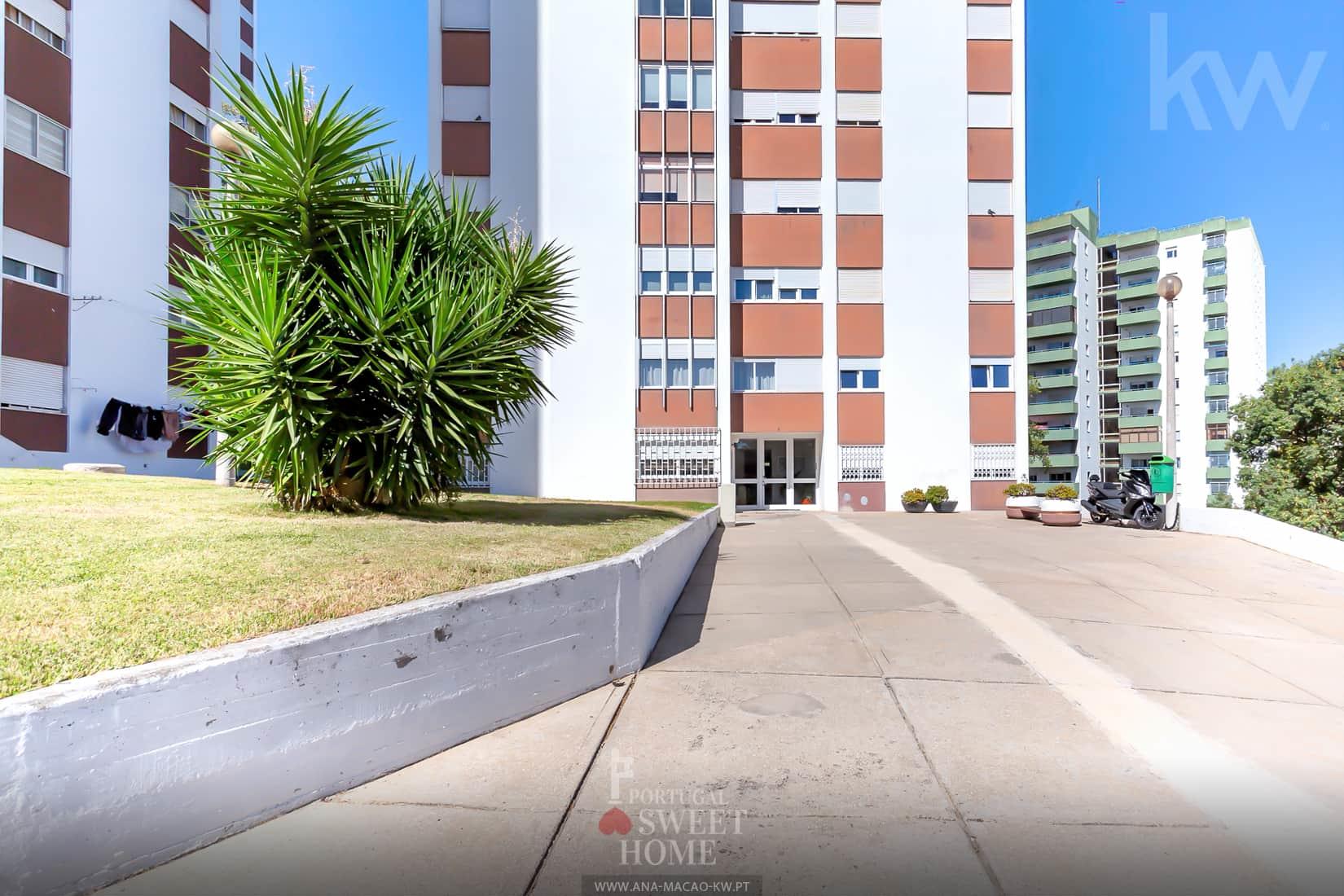 Santo António dos Cavaleiros - Appartement T1