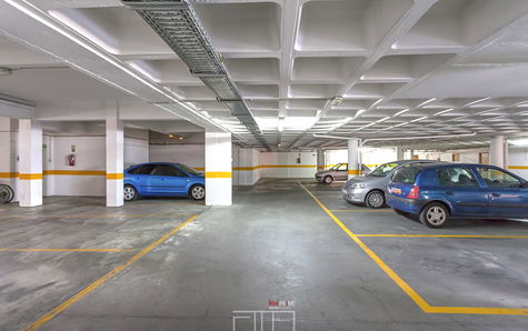 1 Lugar de estacionamento na garagem privativa do condomínio