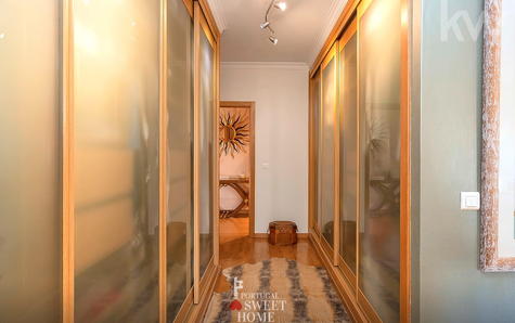 Closet of a suite