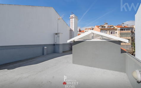 Roof terrace (50m2)