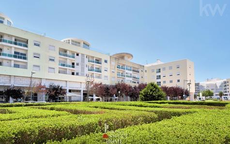 View of the Oeiras Forum