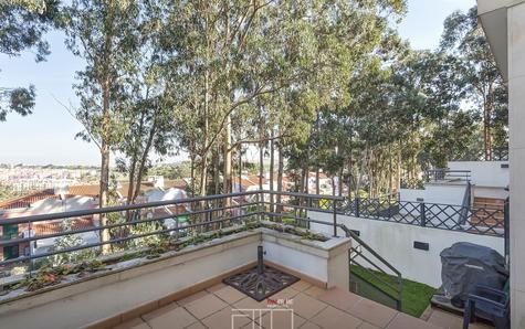 Large terrace connected to the living room