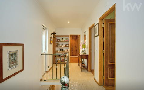 Kitchen (17 m2) with connection to the lounge