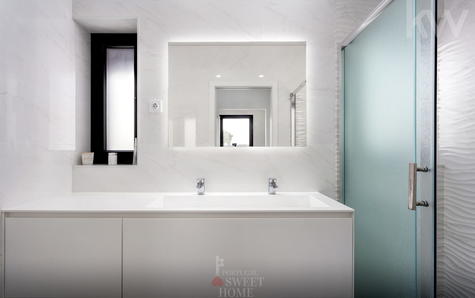 Salle de bain dans la suite parentale