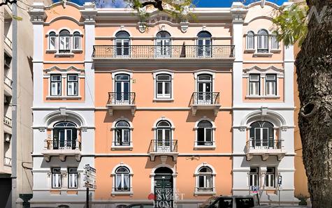 Façade de l'immeuble sur l'Av. 5 octobre