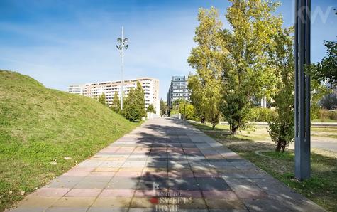 Surrounding green areas Parque das Quintas das Conchas and Lilases