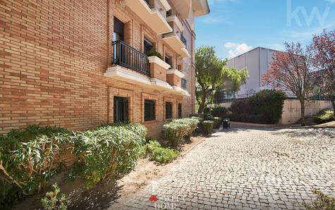 Vista das traseiras do apartamento