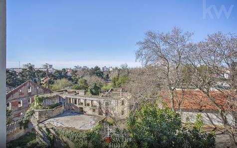 View from the balcony (10.5 m²) of the room over the Quinta da Alagoa Park