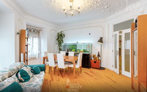 Large and bright room (22 m²)