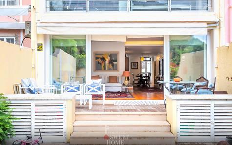 Terrace on the back patio with access from the living room