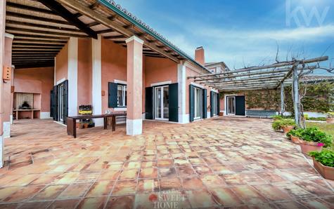 Terrace and porch with barbecue