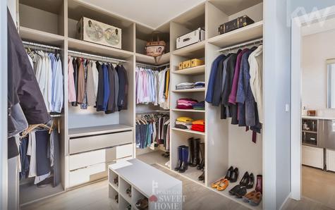 Closet (7.35 m²) of the master suite