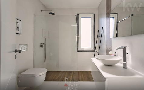 Bathroom (5.70 m²) complete (1st floor)