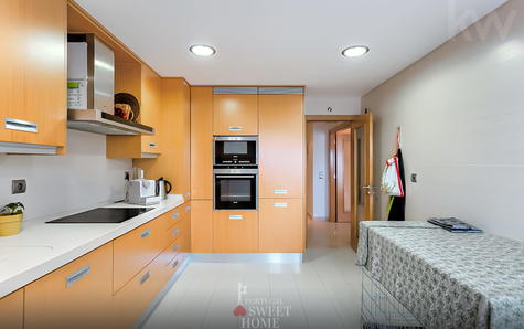 Kitchen (14.8 m2) fully equipped