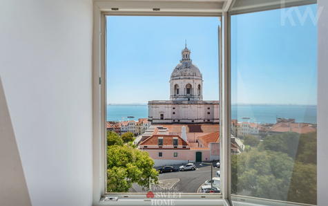 Appartement rénové de 2 chambres avec vue sur le fleuve, face au Panthéon National