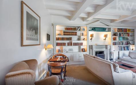 Biblioteca ou sala de estar