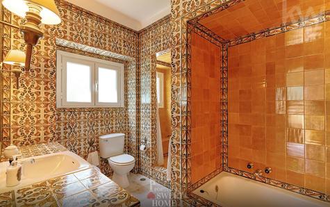Master Suite Bathroom