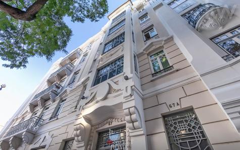 Facade of the República 55 building