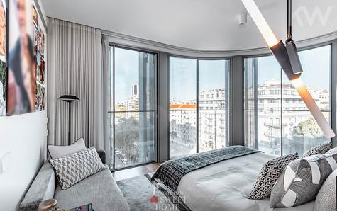 Suíte principal com uma área total de 31 m2