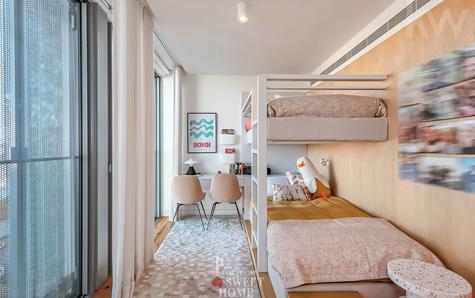 Suíte II com uma vista desafogada e uma área total de 24 m2