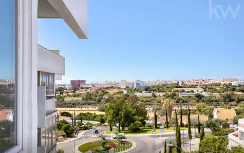 Oeiras - Apartamento T1, na Figueirinha, com 65 m2 de área bruta