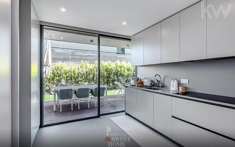 Cozinha (11 m2), equipada com eletrodomésticos Miele