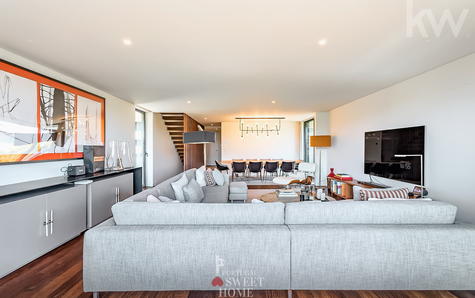 Sala (58 m2) com zona de estar e de jantar