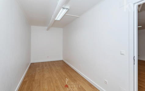 Arrecadação (17 m2) ao lado da sala de jogos