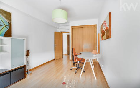 Sala / Escritório (14,6 m2)