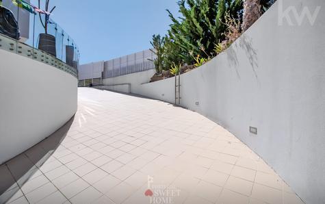 Rampa de acesso à garagem