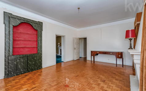 Sala no piso térreo