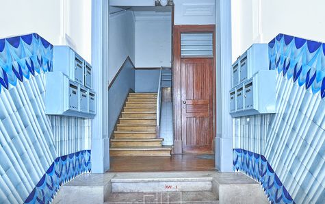 Escadaria do prédio